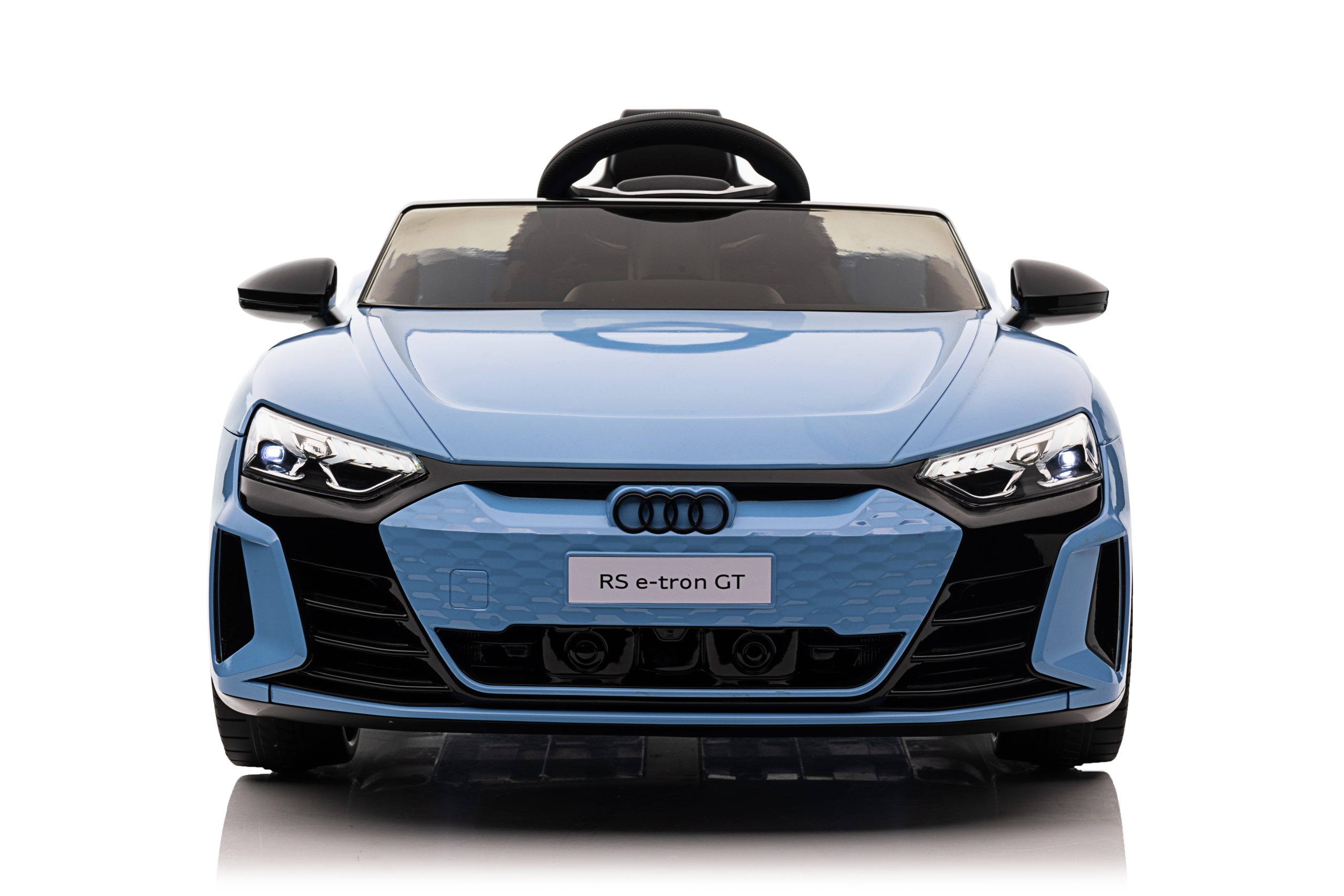 Audi Акумулаторна кола Audi RS e-tron 6888 син - Image 2