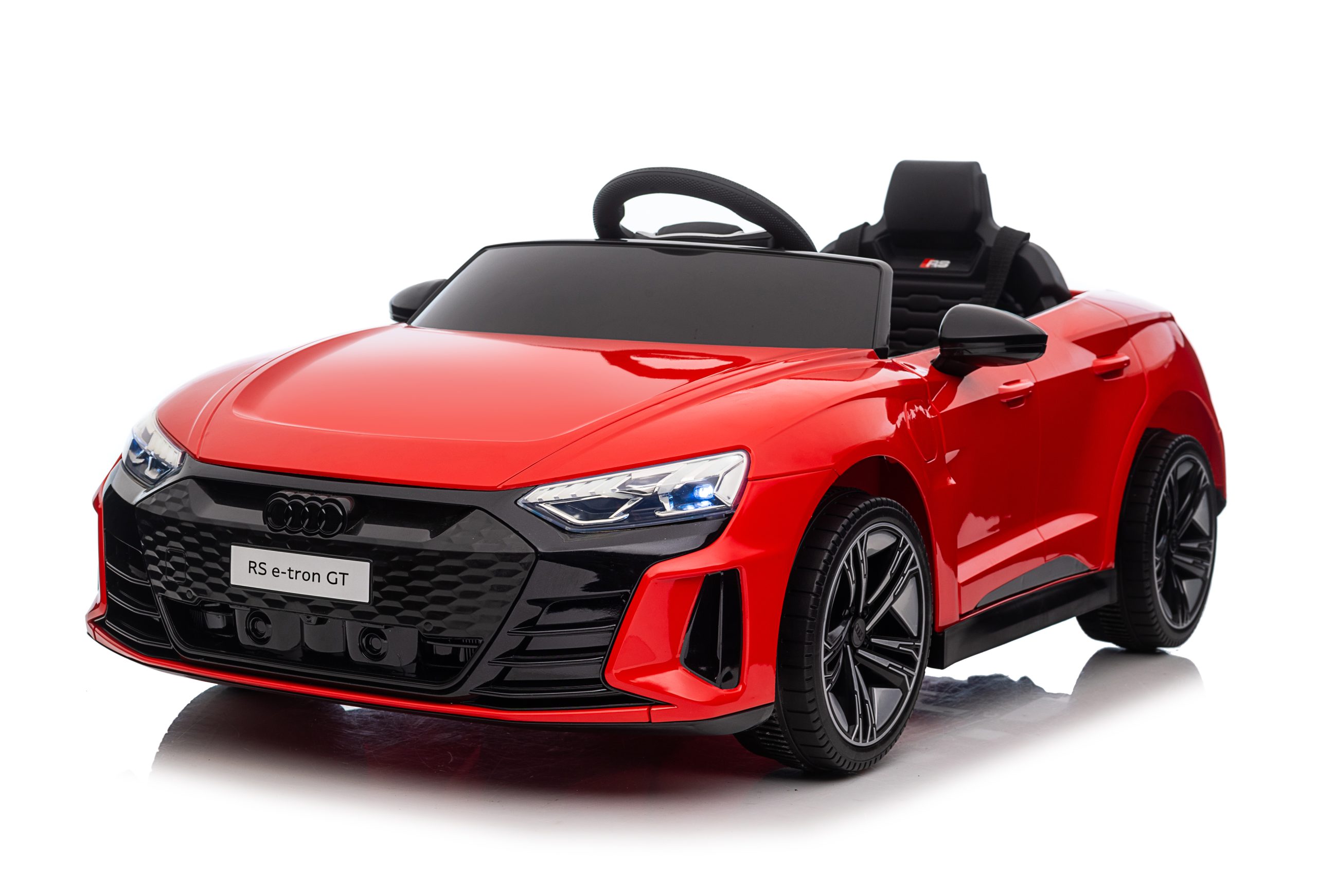 Audi Акумулаторна кола Audi RS e-tron 6888 червен - Image 2